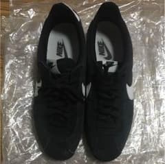 NIKEスニーカーのサムネイル