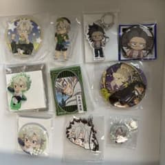 鬼滅の刃　缶バッジ　不死川　アクスタ　20点セット 鬼滅の刃 不死川実弥 缶バッジ セット - メルカリ