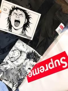 supreme akira コラボTのサムネイル
