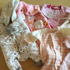 ベビー服のサムネイル