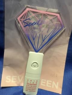 【SEVENTEEN】ペンライトのサムネイル