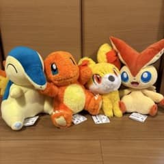 ビクティニ　ヒトカゲ　フォッコ　ヒノアラシ　ぬいぐるみ