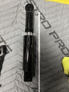 美品　TW200 TW225 ダウンサス　ドラッグスター ショートスタンド アメリカンドラッガーズ TW200 TW225 リアサス ショートスタンド付