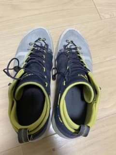 ガルモント　トレッキングシューズ　25.5のサムネイル