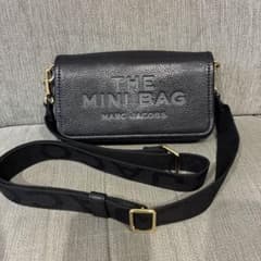 【マークジェイコブス】ザ ミニバッグ THE MINI BAG ブラックのサムネイル