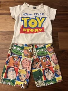 新品 TOY STORY トイストーリー半袖パジャマ 100cm バースデイ