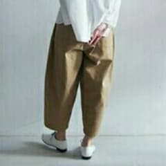 オローネブラウンパンツのサムネイル