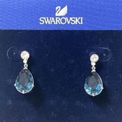 【極美品】 SWAROVSKI ハート パヴェ ドロップピアス ブルー シルバー スワロフスキー ピアス ティアドロップ ブルー パヴェ シルバー 正規品