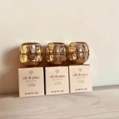 33000円相当✨資生堂クレドポーボーテ ラ・クレーム 5ml*3＝15ml新品