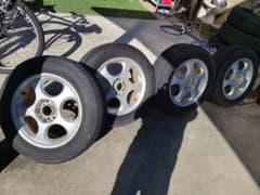 215/60R16 エクストレイル等のサムネイル