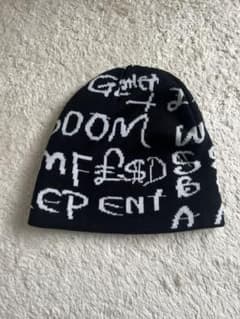 supreme ビーニー　ニット帽のサムネイル