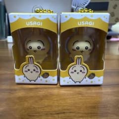 ちいかわ うさぎ マスコット キーホルダー 2個セットのサムネイル
