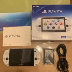 PlayStation®Vita（PCH-2000シリーズ） Wi-Fiモデル…のサムネイル