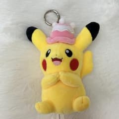 韓国限定 ポケモン ピカチュウ パーティータイム キーホルダー - メルカリ