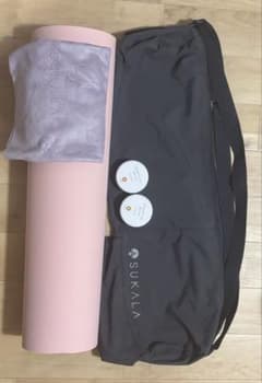SUKALA LAVA ヨガマット ヨガラグ 収納バッグ付き 5点セット - メルカリ