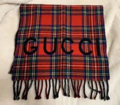 GUCCI グッチ　マフラーのサムネイル