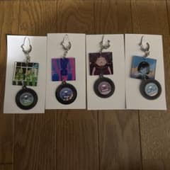 はるまきごはん12thPOPUPSTORE MVレコードキーホルダー＋ステッカーのサムネイル