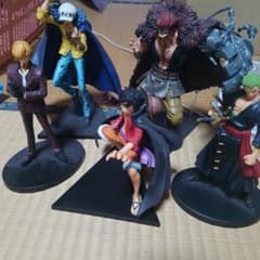 ONE PIECE フィギュア まとめ ルフィ、ロー、キッド、ゾロ、サンジのサムネイル