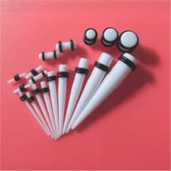 ボディピアス 拡張器セットのサムネイル