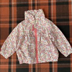 ウインドブレーカー　サイズ90 花柄のサムネイル