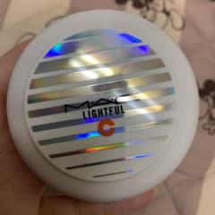 MAC ライトフル☆ファンデ☆残量9割以上のサムネイル