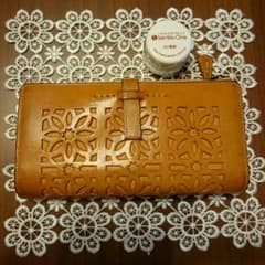 しょうこ♪様ご専用です。◆genten◆カットワーク長財布  ヌメ皮のサムネイル
