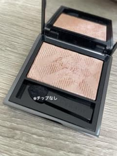 バーバリー　アイカラーグロウ　SHELL NO.003のサムネイル