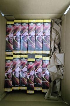 24時間以内発送　12BOXプレミアムパック2026のサムネイル