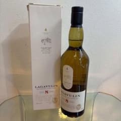NA5945 未開栓! LAGAVULIN 8年 ウイスキー 700ml 箱付き NA5945 未開栓! LAGAVULIN 8年 ウイスキー 700ml 箱付き - メルカリ