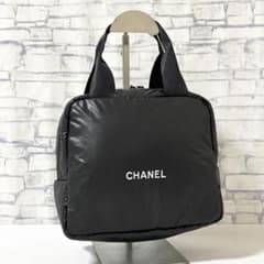 美品✨CHANEL BEAUTE ノベルティ ナイロン ミニハンドバッグ 黒 - メルカリ
