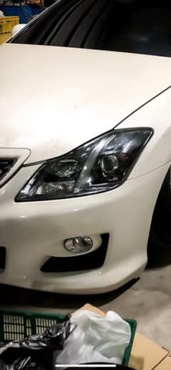 200系クラウン　アスリート　ヘッドライト　GRS200のサムネイル
