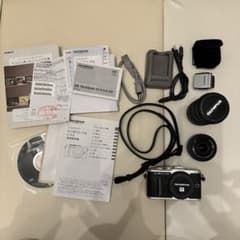 OLYMPUS E−PL8 E-PL8 EZ ダブルズームキット BLACKのサムネイル