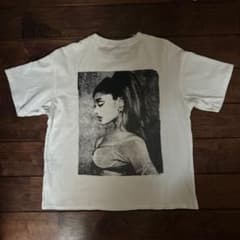 H&M アリアナグランデ コラボTシャツ クロップド丈 ショート丈 白 XSのサムネイル