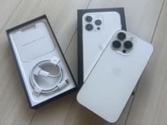 Apple iPhone 13 pro 本体 ホワイトのサムネイル