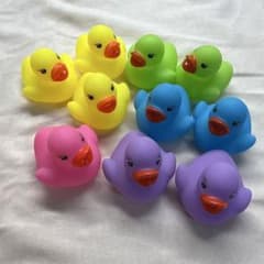 カラフル ラバーダック 10個 アヒル おもちゃ - メルカリ