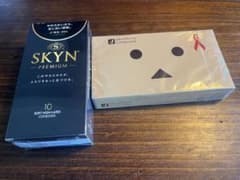 SKYN プレミアム ノンラテックス& オカモト コンドーム 新品未開封セットのサムネイル