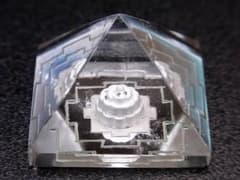 ネパール ガネッシュヒマール産 ヒマラヤ水晶製 ピラミッドシュリ