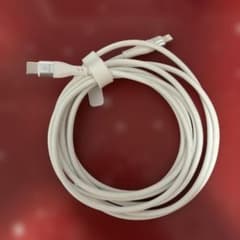 OKUTA USB-C to Lightning ケーブルのサムネイル