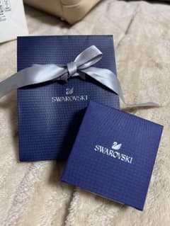 Swarovski ネックレスのサムネイル