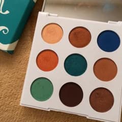 最終値下げ カラーポップ アイシャドウ colourpop marのサムネイル