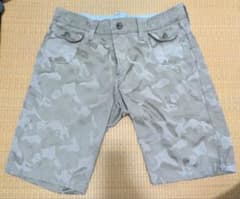 MARK & LONA カモフラ スカル ショートパンツ Mのサムネイル