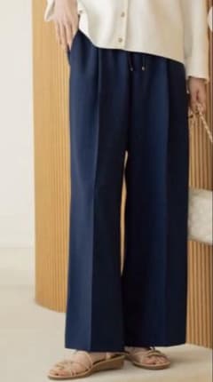 オペークドットクリップ　イージーワイドパンツ　ネイビー38のサムネイル