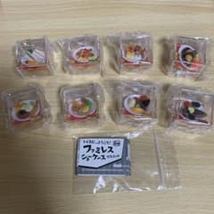 ミニチュアフード 8個セットのサムネイル