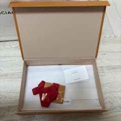 LOUIS VUITTON ギフトボックス 空箱のサムネイル