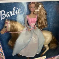 バービー Barbie Renaissance Rose Giftset - メルカリ