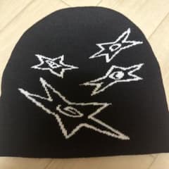 永*太様 星型刺繍 ブラックニットビーニーのサムネイル