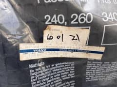 希少 未使用 NOS VOLVO240/260 純正ラバーマット 1129300のサムネイル