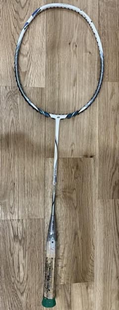 YONEX ボルトリック 60 バドミントンラケット - メルカリ