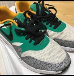 ナイキ NIKE AIRMAXのサムネイル