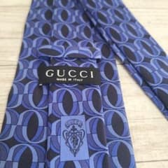 新品タグ付✨ GUCCI グッチ ネクタイ GG柄 ブルー シルク イタリア製 GUCCI グッチ シルク100% ネクタイ イタリア製 総柄 ブルー - メルカリ